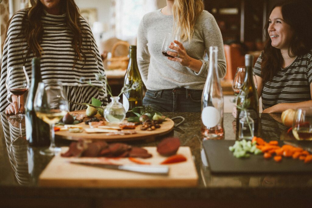 Women chatting about Intuitive vs. Educated Eating